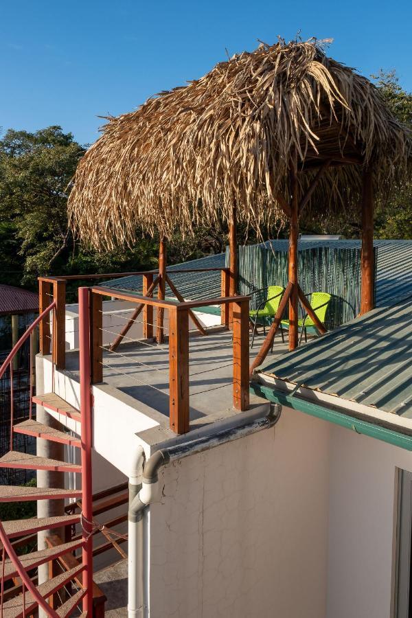 Iluminar Beachfront Suites Nosara Exterior foto